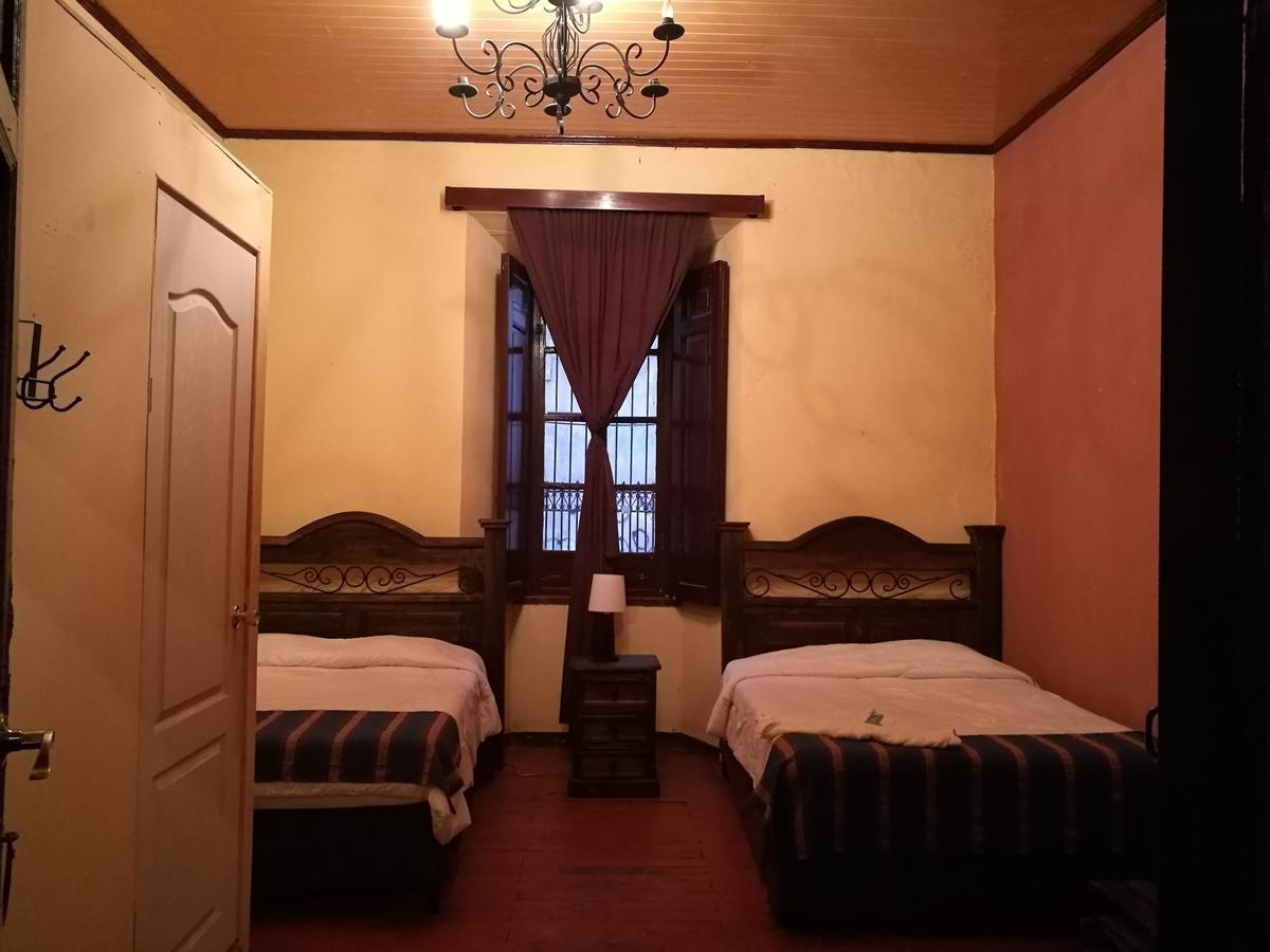 Hotel Casa Кесальтенанго Экстерьер фото